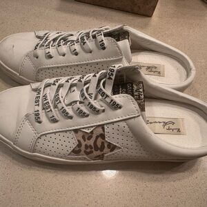 Vintage Havana, never worn!